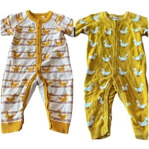 Bodysuit Unisex 2T Sweater Outfit Ducks Goose Reversible Yellow White Warm Fall